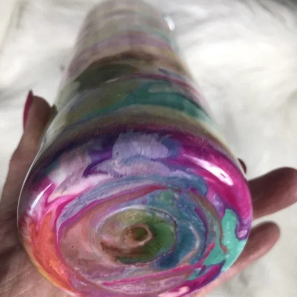 20 Ounce Tumbler Hand-Painted Pinks Pearl Teal Yellow Lid And Straw - Picture 11 of 16